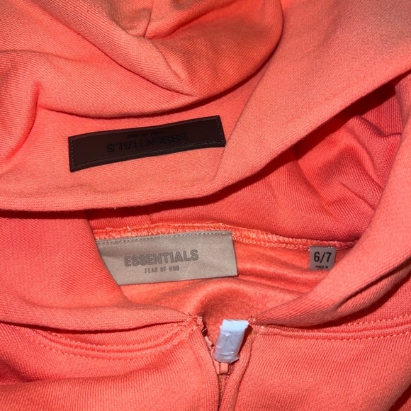 Fear of God Essentials Hoodie - Picture 4 of 4